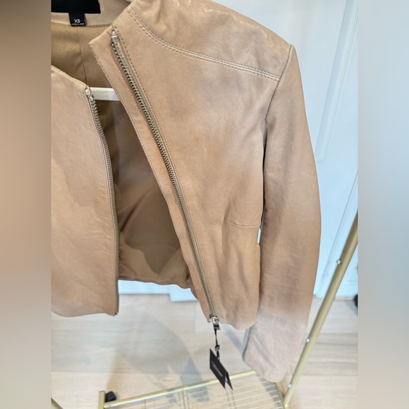 NWT fitted 100% leather jacket - Picture 10 of 13